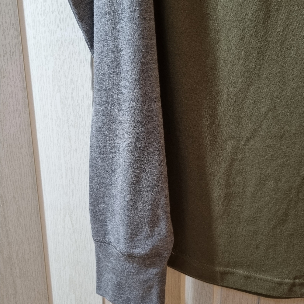 GAP shirt long sleeve great condition size M - Picture 4 of 6